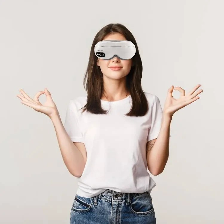ماساژور چشم هوشمند گرین لاین