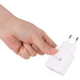 شارژر دیواری پرووان PWC555 توان 20 وات دو پورت USB و Type-C
